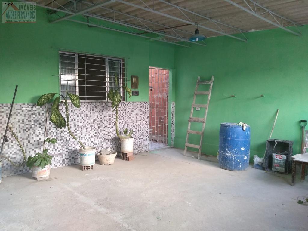 Casa para alugar com 2 quartos, 98m² - Foto 3