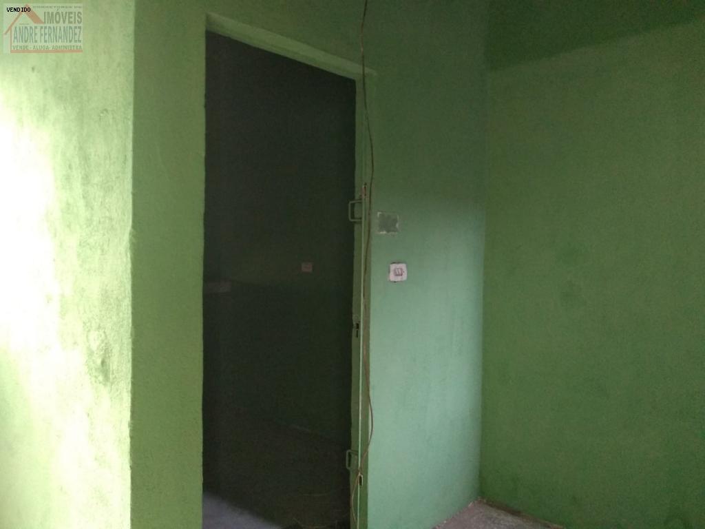 Casa para alugar com 2 quartos, 98m² - Foto 6