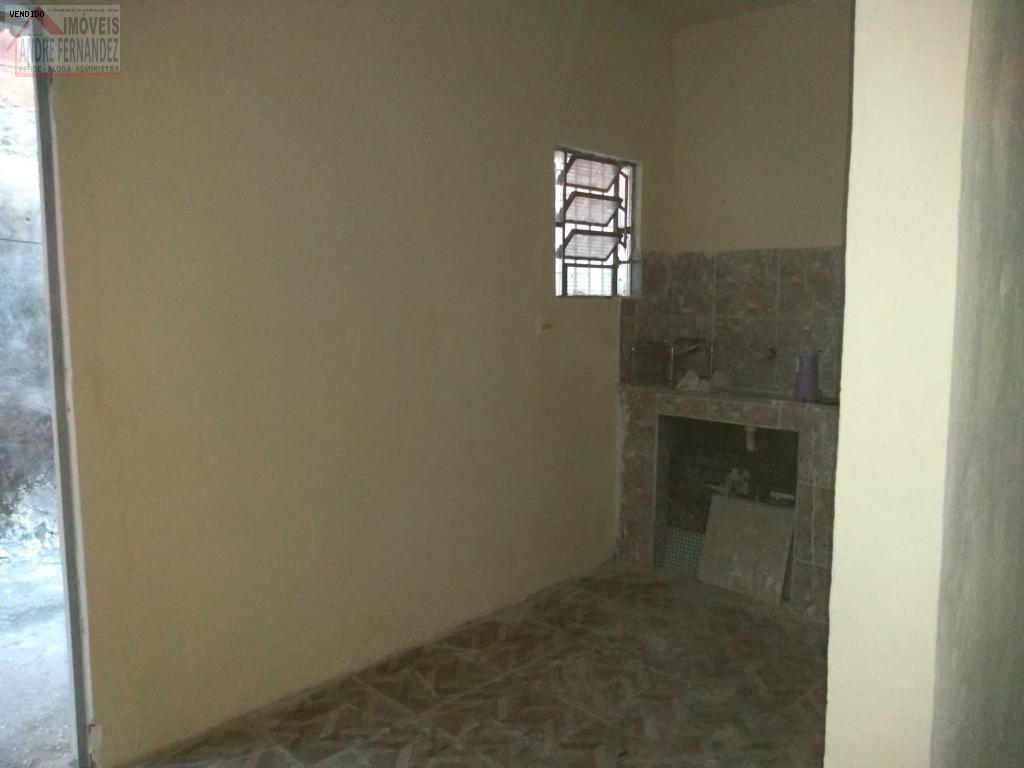 Casa para alugar com 2 quartos, 98m² - Foto 9