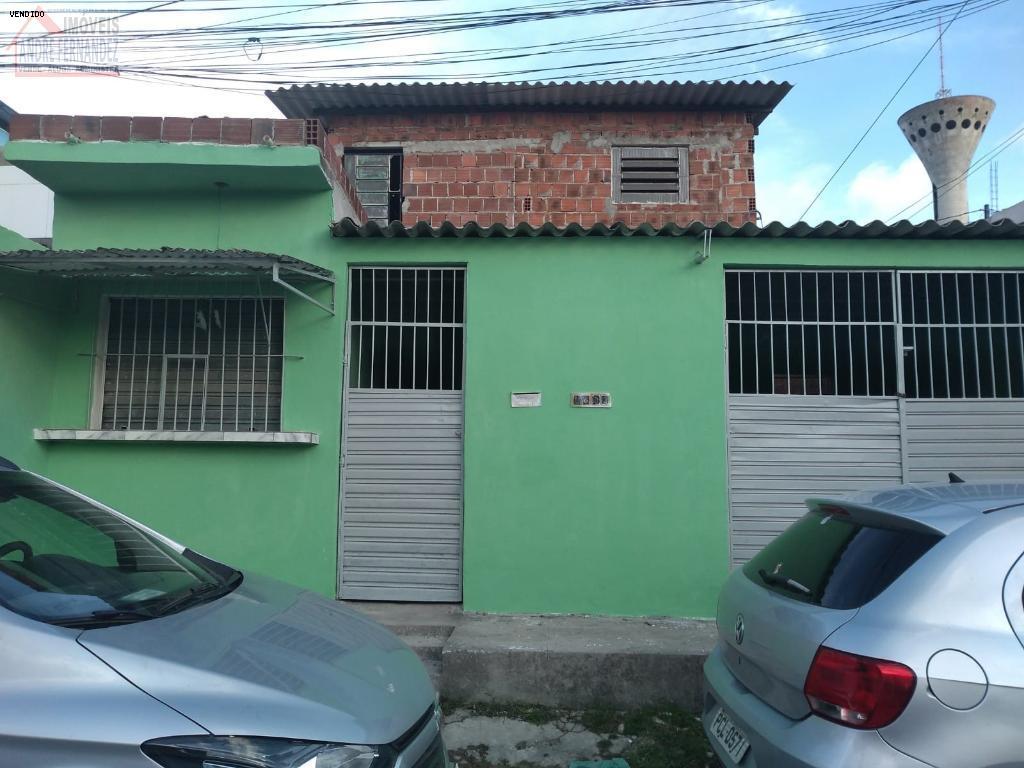 Casa para alugar com 2 quartos, 98m² - Foto 1