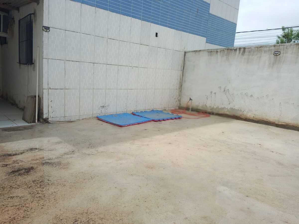 Apartamento à venda com 2 quartos, 65m² - Foto 20