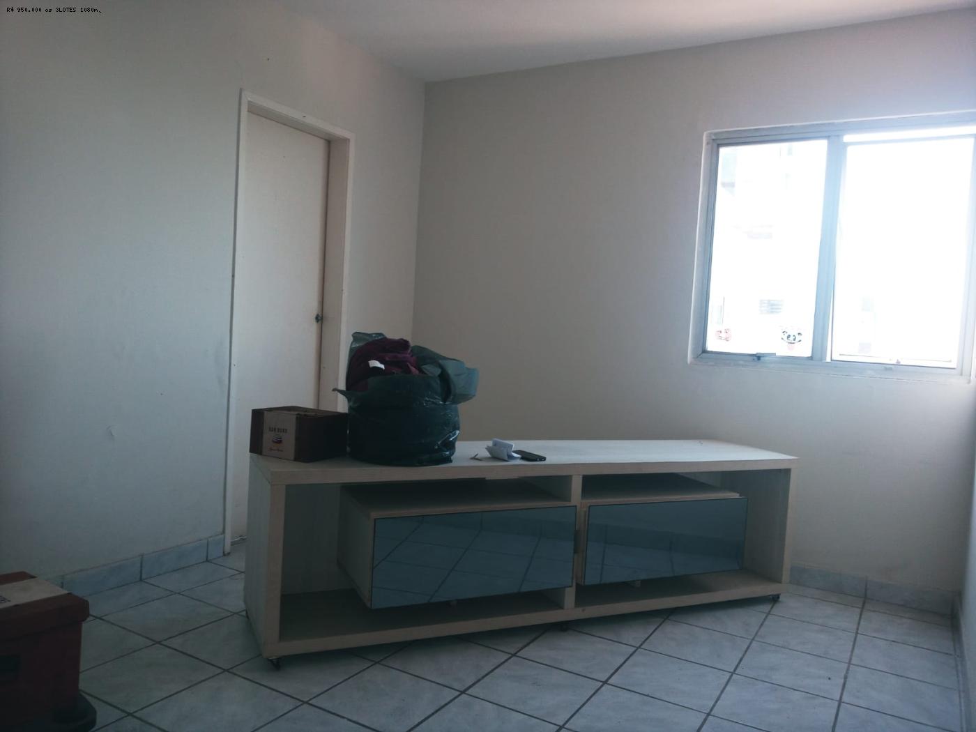 Apartamento para alugar com 3 quartos, 110m² - Foto 13
