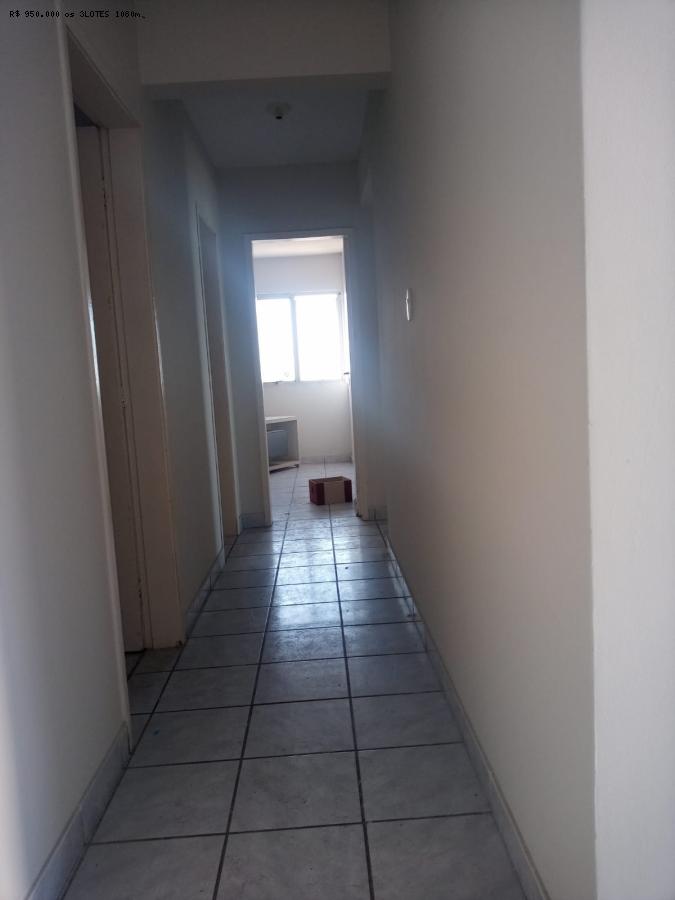 Apartamento para alugar com 3 quartos, 110m² - Foto 7