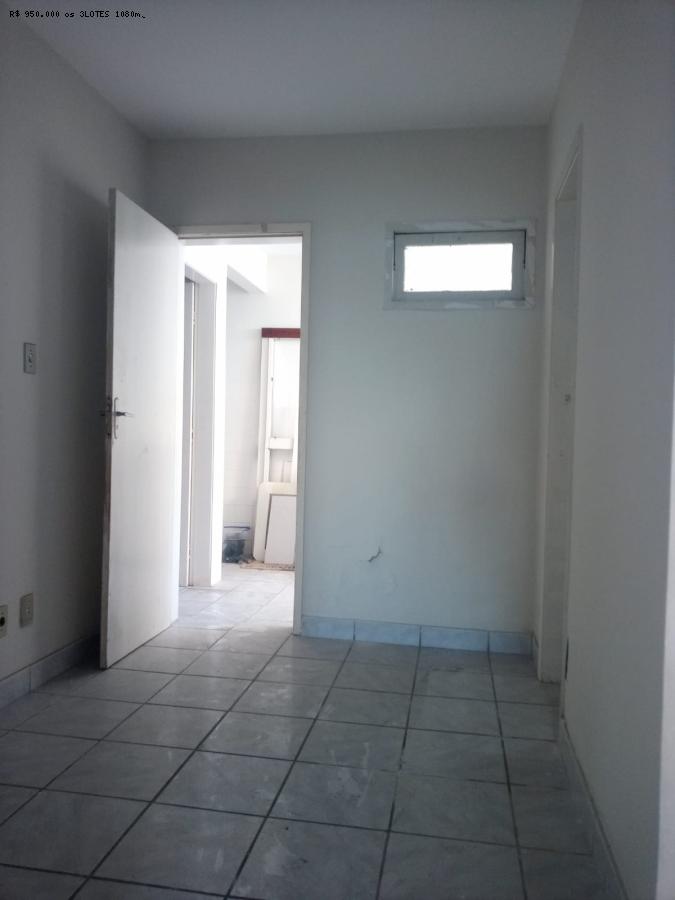 Apartamento para alugar com 3 quartos, 110m² - Foto 8