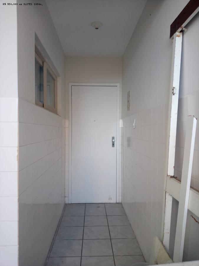Apartamento para alugar com 3 quartos, 110m² - Foto 10