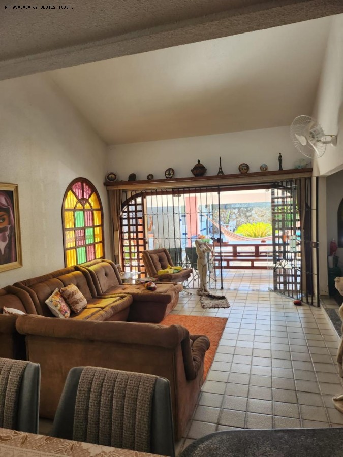 Casa à venda com 7 quartos, 390m² - Foto 8