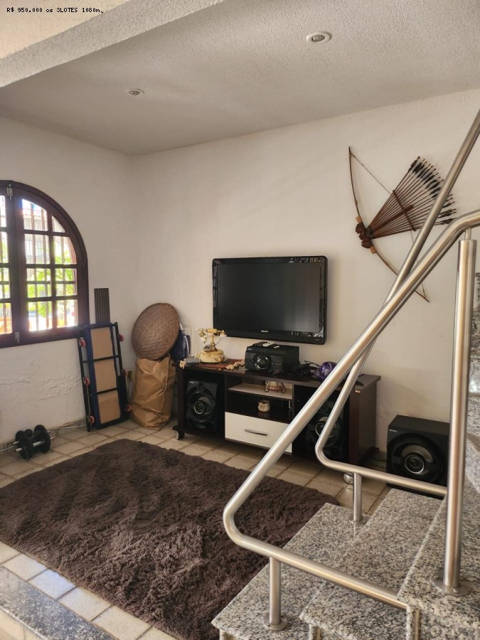 Casa à venda com 7 quartos, 390m² - Foto 11