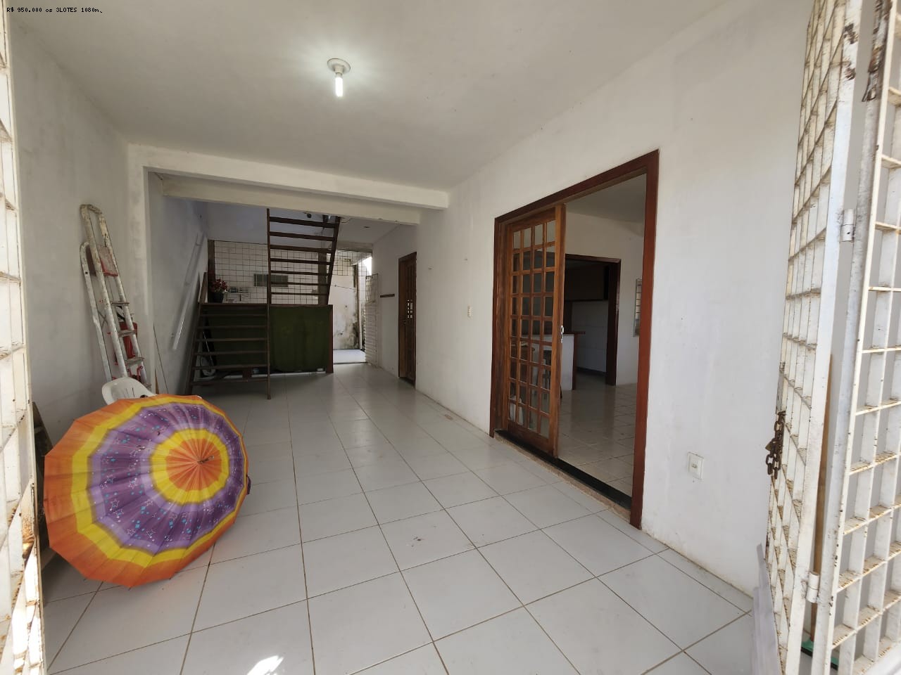 Casa à venda com 5 quartos, 190m² - Foto 4